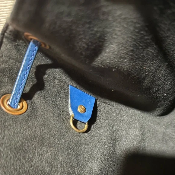 Louis Vuitton Blue Epi Petit Noe Bucket Shoulder Bag - Picture 11 of 13